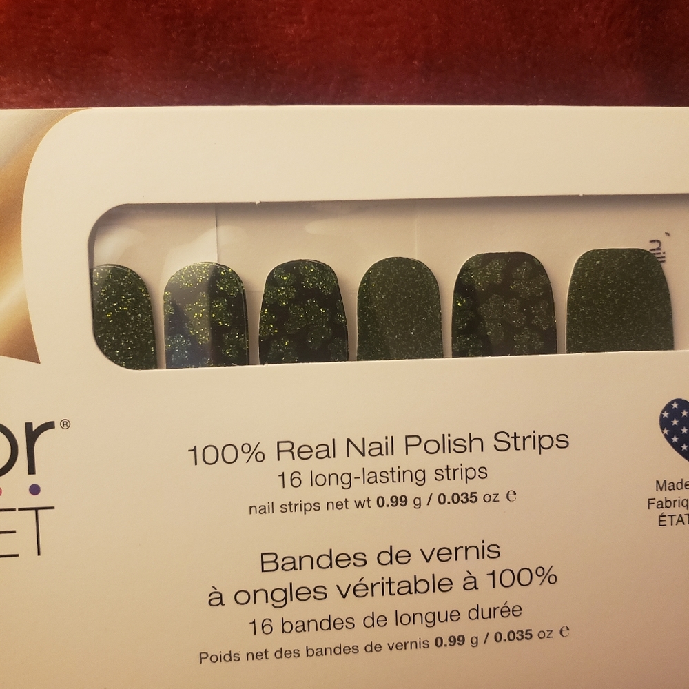 Color street Shamrockin and rollin